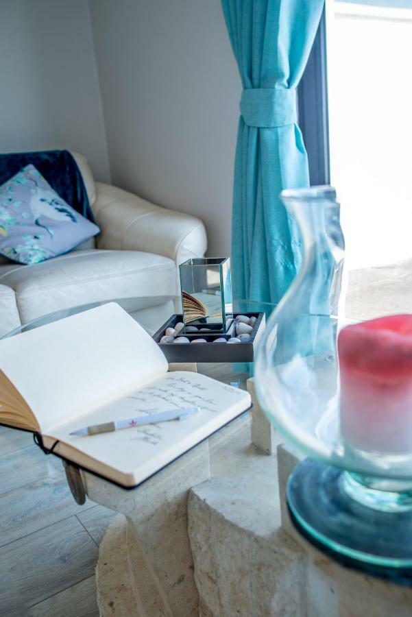 Beside The Sea & Minutes From Cliffs-Clahane Shore Lodge Liscannor Zewnętrze zdjęcie